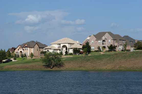 Big houses near the river